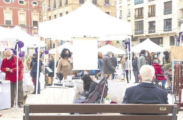 Ágora Market, Mercado de San Valentín de Artesanía, Ilustración y Diseño